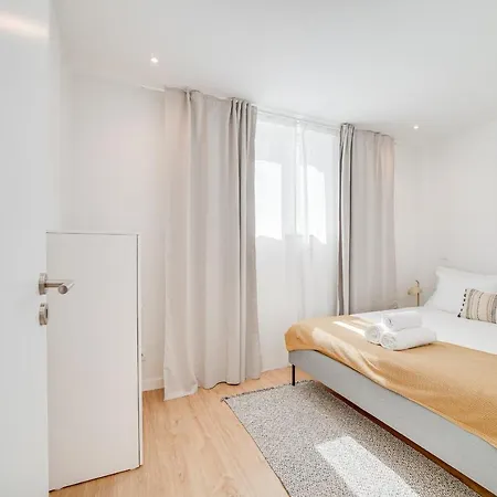 Lopes Apartment Lisbon