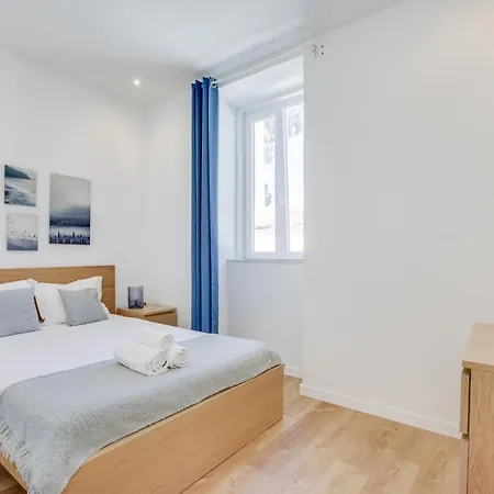 Lopes Apartmán *